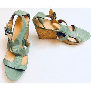 NINE WEST LEATHER SEAFOAM GREEN WEDGE SANDAL STRAPPY CORK PLATFORM 10 M US